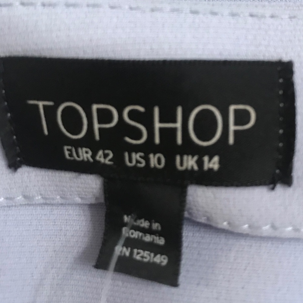 NWT  Topshop | Cold Shoulder Top - Picture 4 of 7